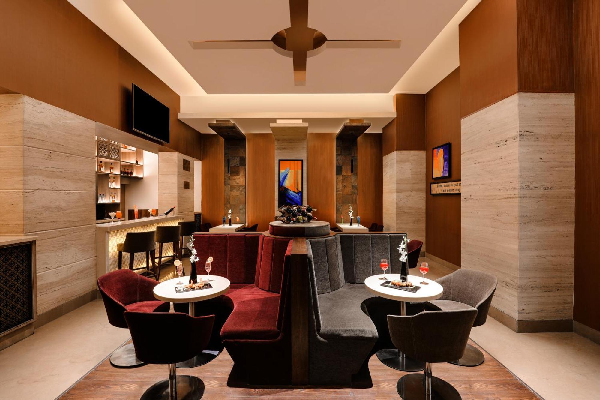 Sandal Suites By Lemon Tree Hotels Noida Eksteriør billede
