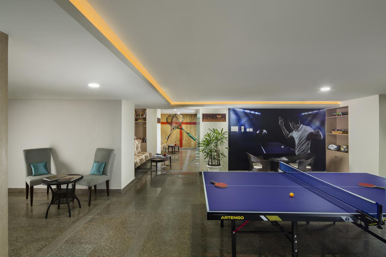 Sandal Suites By Lemon Tree Hotels Noida Eksteriør billede